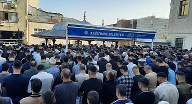 Yunanistan'da öldürülen 6 Türk'ten 4'ü İstanbul'da toprağa verildi