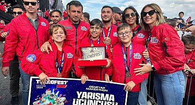Yunusemreli VEGA takımı TEKNOFEST'ten ödülle döndü