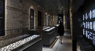 Zeyrek Çinili Hamam restorasyonun ardından 'Kalıntıların Şifası' sergisiyle ziyaretçilerini ağırlıyor