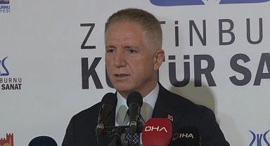 Zeytinburnu'nda kültür sanat sezonu Mazhar Alanson konseri ve Metin Aşoğlu sergiyle açıldı