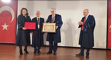 4 yılda hem Almanya'dan hem Türkiye'den hukuk diploması