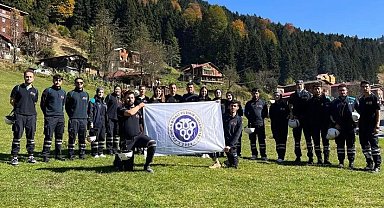 ACAR Gençlik Kulübü zorlu eğitim tatbikatını tamamladı