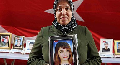 Ailelerin HDP önündeki evlat nöbeti bin 522. gününde