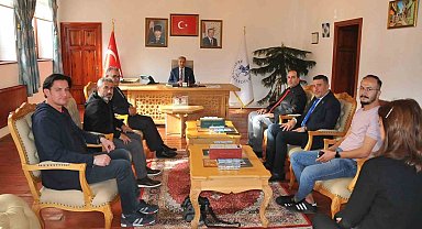 Akşehir Belediyesi'nden kadrolu işçilerine 8 bin 77 lira zam