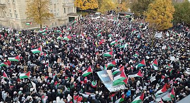 Almanya'da Filistin'e destek yürüyüşü: "Çocuklar uyurken sessiz olun, ölürken değil"