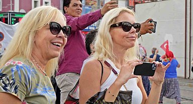 Antalya'da 2. Uluslararası Yörük Türkmen Festivali 'Yörük göçü' ile başladı