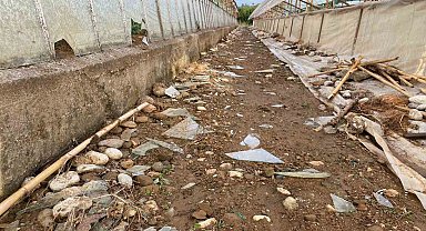 Antalya'da seraları dolu vurdu