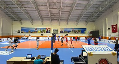 AXA Sigorta Efeler Ligi: TÜRŞAD: 3 - Develi Belediyespor: 1