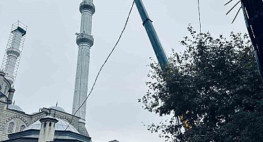 Bahçelievler'de bulunan bir caminin minareleri tedbir amaçlı kısaltılıyor