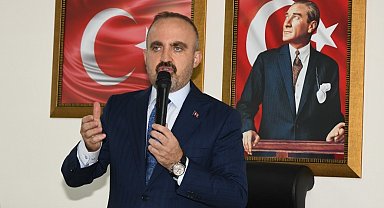 Bakan Yardımcısı Turan: "Devletin karşısında kibirlenen, kibriyle suç işleyen hiç kimsenin olmasını istemiyoruz"