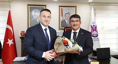 Başkan Çelik, AK Parti Şehzadeler yönetimini ağırladı