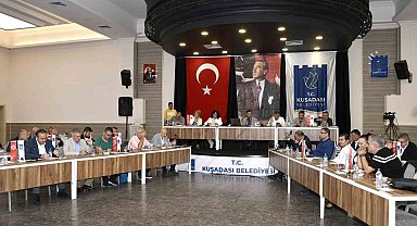 Başkan Günel, kültür sanat faaliyetlerini eleştirenlere yanıt verdi