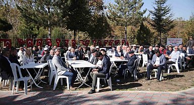 Başkan Korkmaz: "Dünyanın neresinde zulüm gören kardeşimiz varsa Allah yardımcısı olsun"