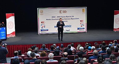 Başkan Yılmaz'dan üniversite sınavına girecek Balıkesirli gençlere müjde