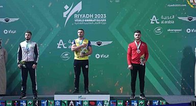 Bilek güreşinde dünya 3. oldu