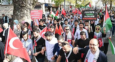 Bursa AK Gençlikten Filistin'e Destek Yürüyüşü