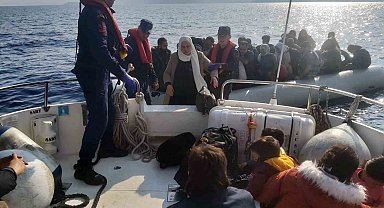 Datça'da 93 düzensiz göçmen kurtarıldı