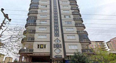 Depremde 49 kişinin öldüğü Emre Apartmanı'yla ilgili şok detay: Banka şubesi kredi vermediği iş yerinin bulunduğu binaya kiracı olmuş