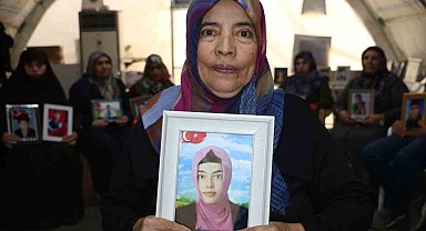 Diyarbakır anneleri bin 533 gündür çocukları için nöbette