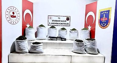 Diyarbakır'da 454 kilo esrar ele geçirildi: 3 gözaltı