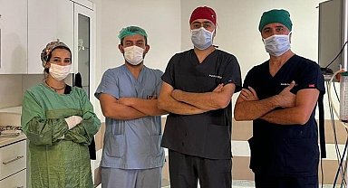 Doğuştan vajinası olmayan hastaya sıradışı operasyon