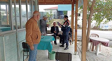 Edirne jandarması vatandaşları aile içi şiddete karşı bilgilendirdi