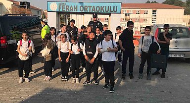 Edirne'de polis ekipleri okul çevrelerindeki denetimlerini sürdürüyor