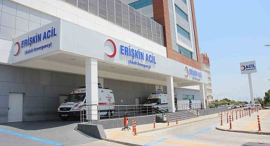 Elektrikli bisikletle motosiklet çarpıştı: 3'ü çocuk 4 yaralı