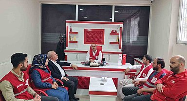 Ergani Türk Kızılay'ı bir buçuk yılda her ay ilk 10 sırada yer aldı