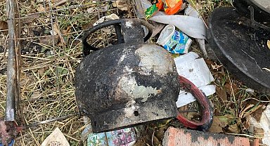 Evsiz adam kendi kurduğu kulübede yanarak can verdi