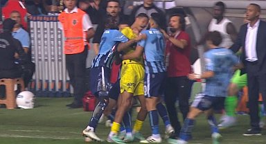 Fenerbahçe'den Adana Demirspor maçı hakemlerine eleştiri