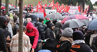 Fransa'da Filistin'e destek yürüyüşü