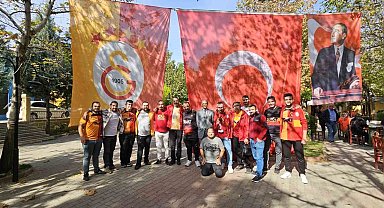 Galatasaraylılar cumhuriyetin 100. yaşını birlikte kutladı