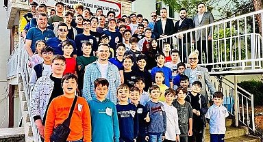 Gediz'de 62 öğrencinin katıldığı satranç turnuvası