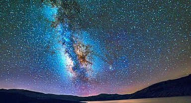 Göller diyarı Bitlis'in yıldızlarla bütünleşmesi doğaseverleri mest ediyor