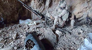 Hakkari'de çok sayıda silah ve mühimmat ele geçirildi