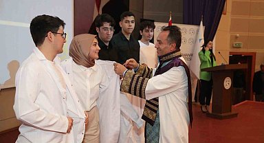 Hekimliğe ilk adımı attılar