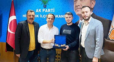 Hisarcık AK Parti İlçe Gençlik Kollarında devir teslim töreni