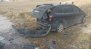 İki otomobilin çarpıştığı kazada 8 kişi yaralandı