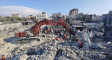 İsrail, Cibaliye Mülteci Kampı'nı yine vurdu