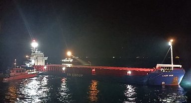 İtalya'ya giden kargo gemisi İstanbul Boğazı'nda arızalandı