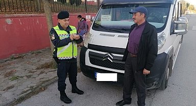 Jandarma ekiplerinden okul servislerine denetim