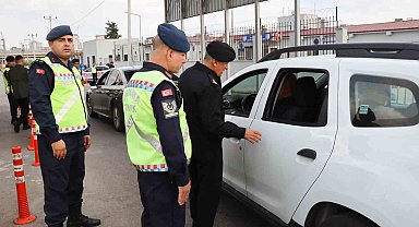 Jandarmadan 192 araç sürücüsüne 606 bin TL idari para cezası