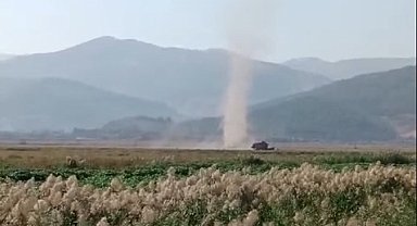 Kahramanmaraş'ta çıkan hortum korkuttu