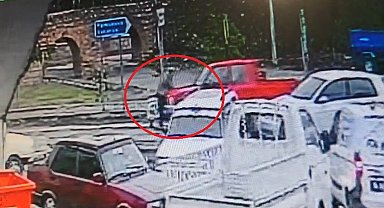 Kamyonetin çarptığı bisikletli ağır yaralandı