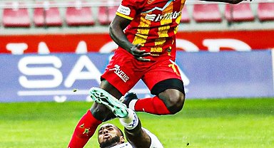 Kayserispor ile Alanyaspor 15. randevuda