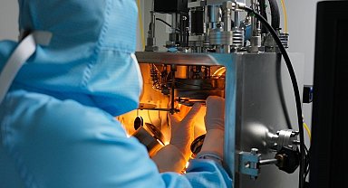 KBÜ'lü Akademisyenlerden yüksek çözünürlükte ekranlara yönelik İnce Film Transistör Dizinlerinin Geliştirilmesi Hamlesi