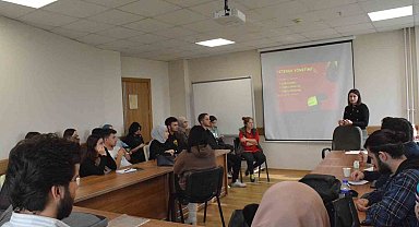 Kendini tanı, özünü keşfet