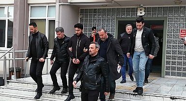 Kız arkadaşı ve annesine kurşun yağdıran sanığa 41 yıl