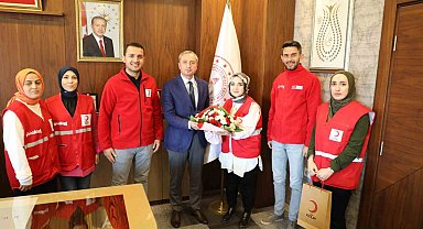 Kızılay Ağrı Şube Başkanı Tatlı, Milli Eğitim Müdürü' Kökrek'i ziyaret etti